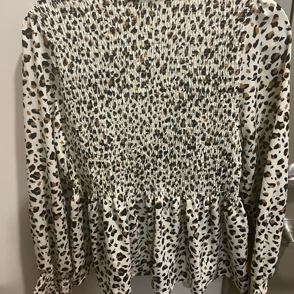 THML leopard blouse, size M - Picture 2 of 5